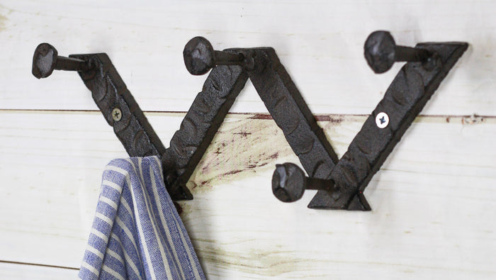 Cast Iron Rustic Industrial Farmhouse Railroad Nail Spikes 5 Peg Wall Hooks
