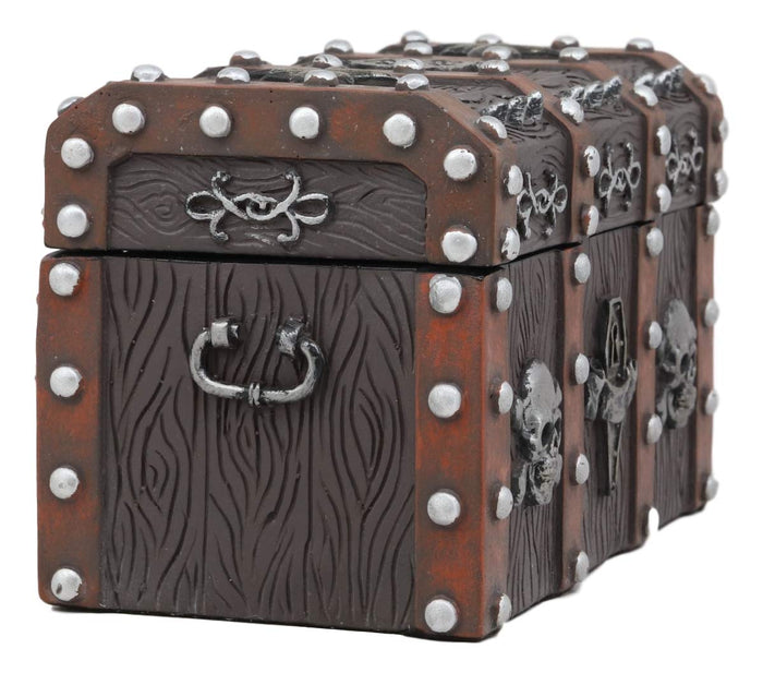 Ebros Gift Haunted Caribbean Pirate Skull With Crossbones Small Treasure Chest Box Jewelry Box Figurine 6 Inches Long Nautical Coastal Ocean Spooky Halloween Macabre Themed Decor