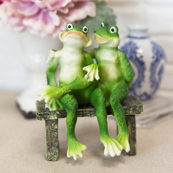 Ebros Gift Rainforest Frog Couple Lovers Sitting Side By Side On A Date Decorative Figurine 7"H