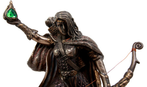 Ebros Goddess Of Winter Skadi Hunting W/ Bow Arrow & Vial Of Venom Figurine