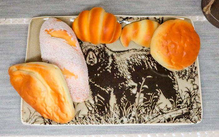 Ebros Nature Animal Wildlife Woodland Forest Black Bear Abstract Art Large Rectangular Serving Plate Or Platter 13.25" Dishwasher And Microwave Safe