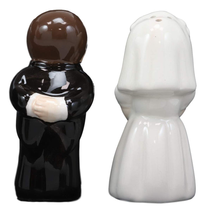 Ebros Romantic Bridal Wedding Kissing Bride And Groom Magnetic Salt Pepper Shakers Set