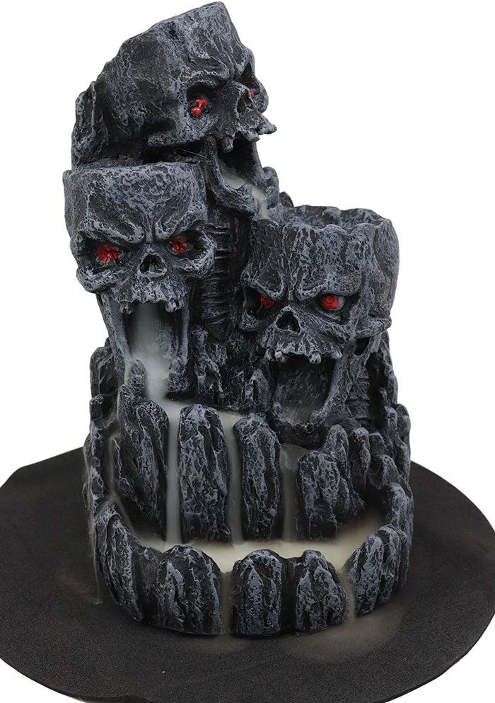 Ebros Three Screaming Skulls Death Mountain Cave Backflow Incense Burner Statue