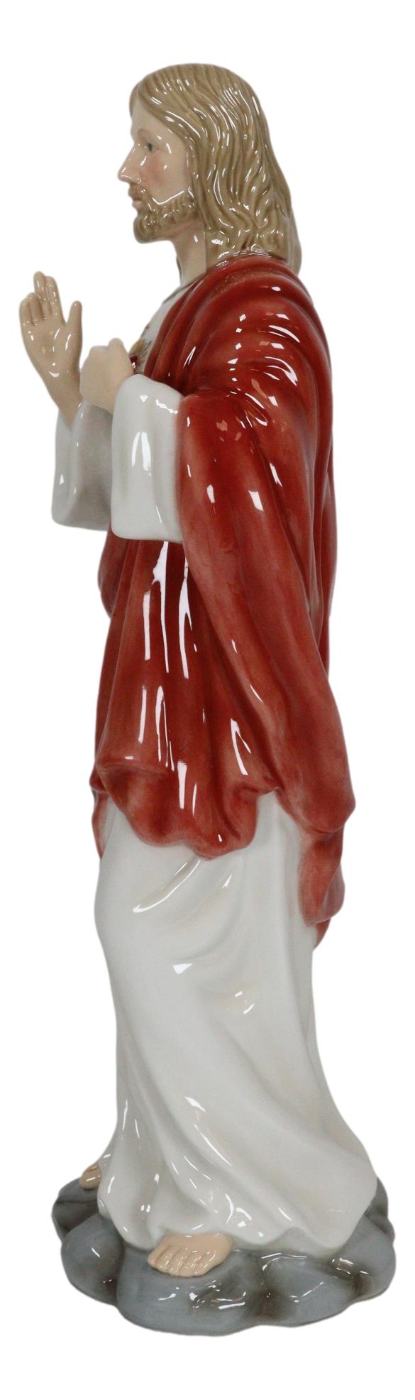 Fine Porcelain Catholic Inspirational Sculpture Of The Sacred Heart Of Jesus