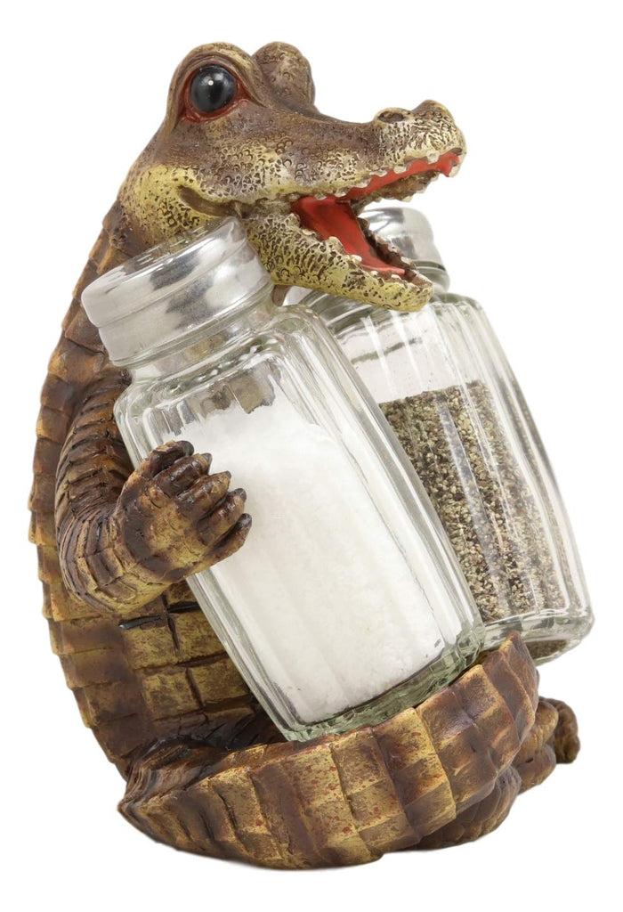Gator Spice Crocodile Figurine Holder Hugging Glass Salt And Pepper Shakers Set
