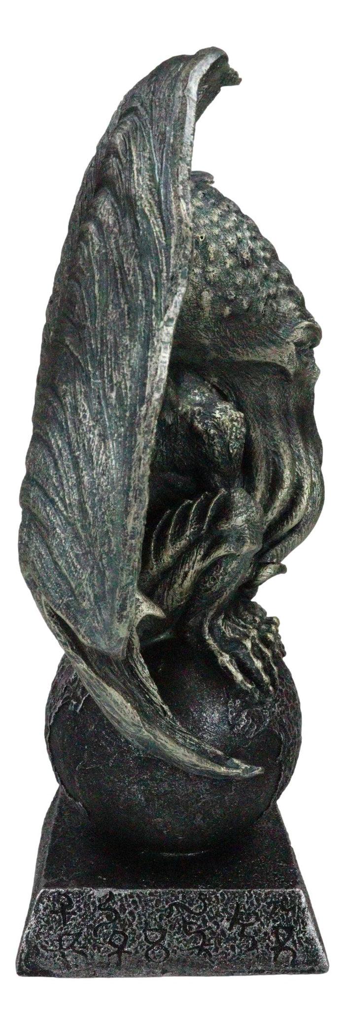 High Priest Great Old Ones Call Of Cthulhu Sitting On Earth Globe Orb Figurine