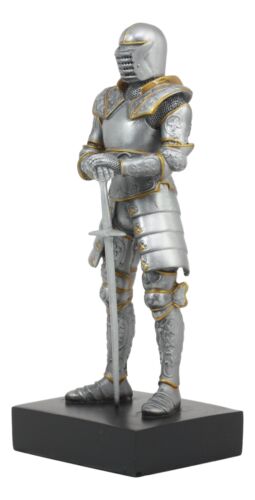 Italian Medieval Knight Statue On Black Pedestal Base 9"Tall Suit Of Armor