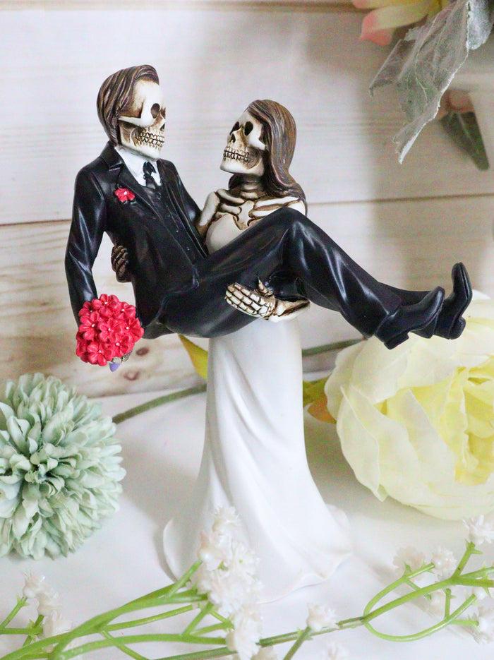 Love Never Dies Wedding Night Couple Wife Carrying Husband Skeletons Figurine