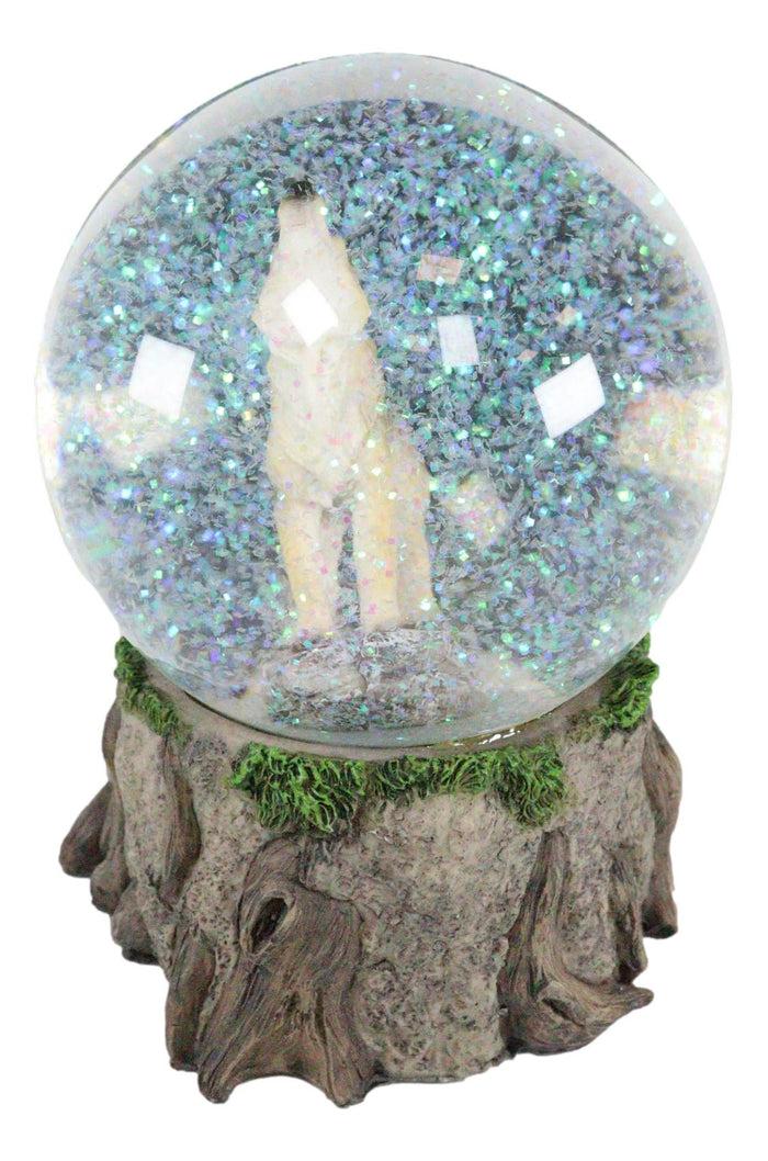 Majestic Lone Wolf Howling Water Globe Collectible Water Ball Home Decor