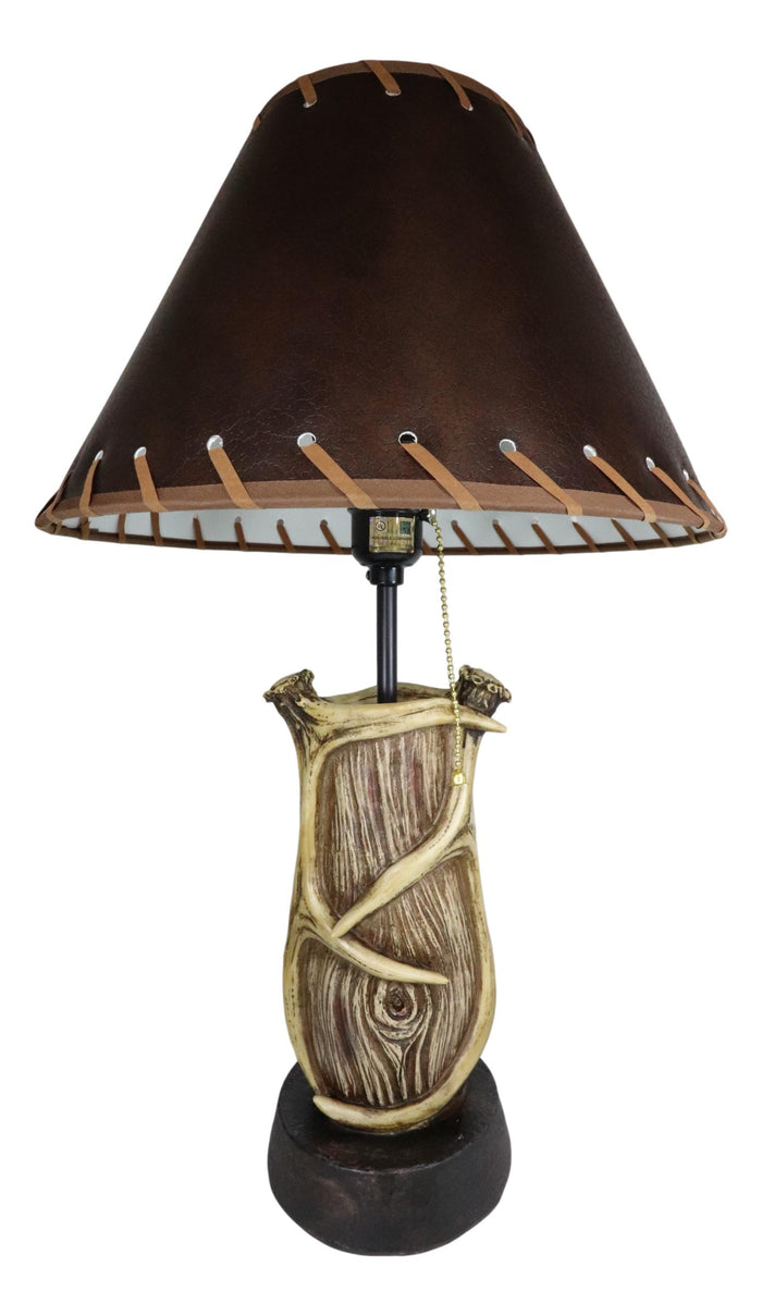 Rustic Western Hunters Lodge Deer Antlers On Driftwood Trunk Desktop Table Lamp