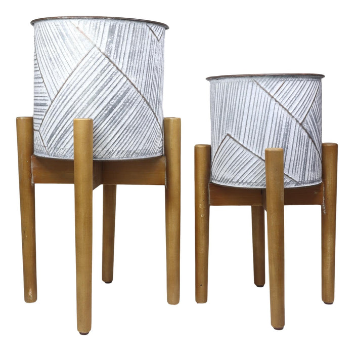 Set Of 2 Transitional White And Gray Pressed Tin Planters Pots With Wooden Base