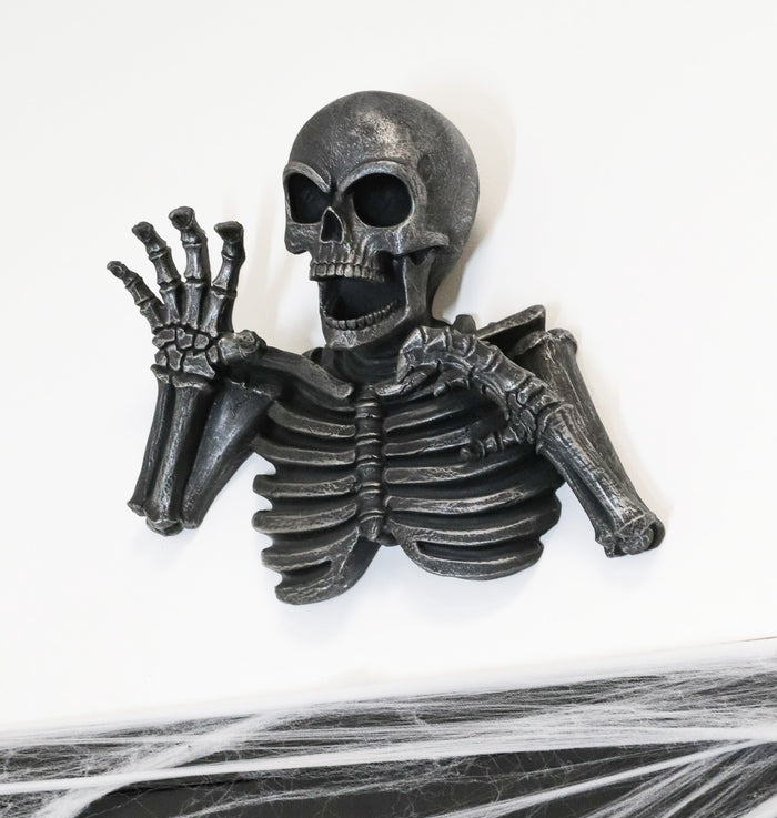 Thriller Graveyard Morbid Clawing Skeleton Wall Decor Dead Skull Hanging Statue
