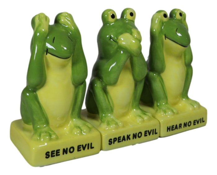 Trio Green Frogs See Hear Speak No Evil Salt Pepper Shakers Toothpick Holder