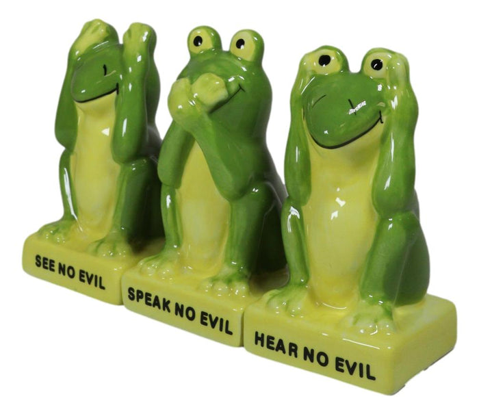 Trio Green Frogs See Hear Speak No Evil Salt Pepper Shakers Toothpick Holder