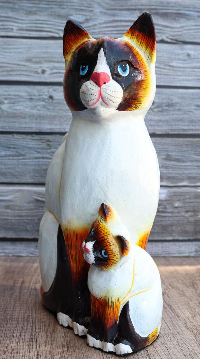 Balinese Wood Handicrafts Adorable Blue Eyed Feline Cat & Kitten Family Figurine