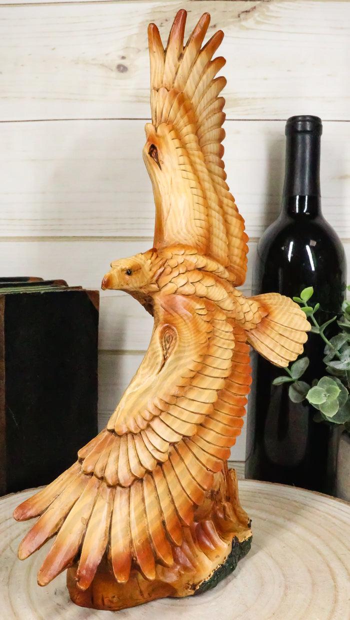 Large American Wildlife Nature Aerial King Of The Sky Gliding Bald Eagle Statue