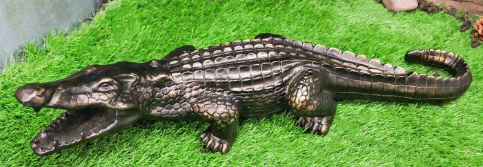 The Great Crocodile Baring Jaws And Razor Sharp Teeth Garden Accent Statue 23"L
